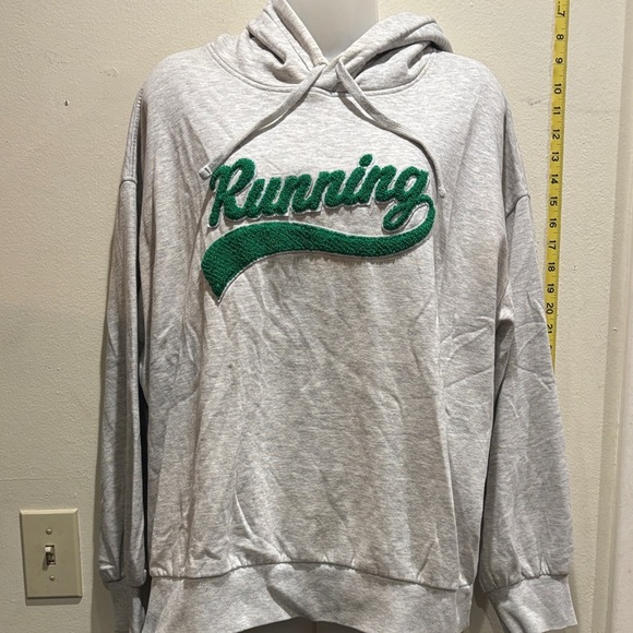 H&M Heather Gray Sweatshirt - Picture 1 of 4